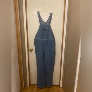 Vintage Y2K UNIONBAY Classic Blue Denim Bib  Overalls. Size L
